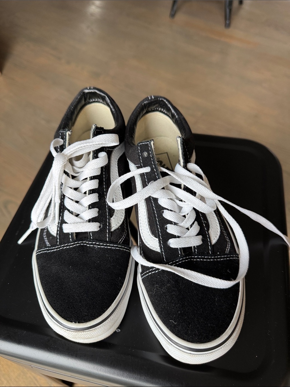 Vans Kids Black & White Old Skool Low-Top Sneakers
